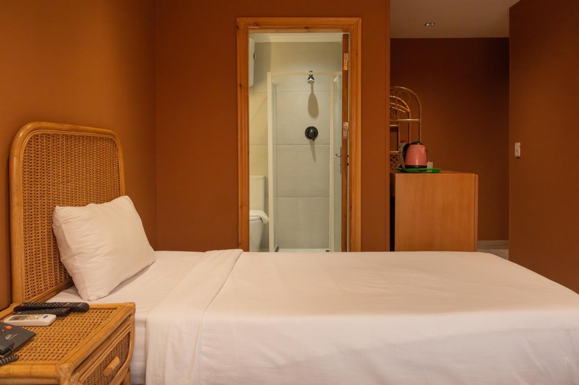 Jimmy Pyramids Hotel Kafrat al Jabal Exterior photo